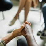 psychotherapy meeting woman support group man ther 2026 01 07 07 05 45 utc.webp